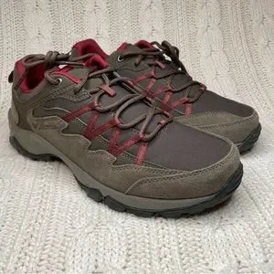 Columbia Shoes Nwob Columbia Womens Wahkeena Hiking Shoe In Mudmarsala Red Poshmark